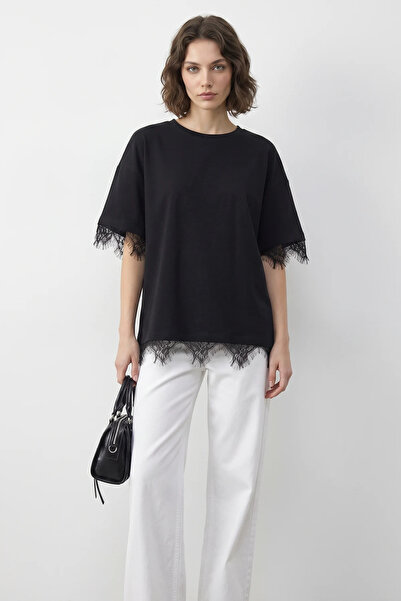 Şeker Portakalım Women's Lace Detailed Crew Neck Oversize t Shirt Black