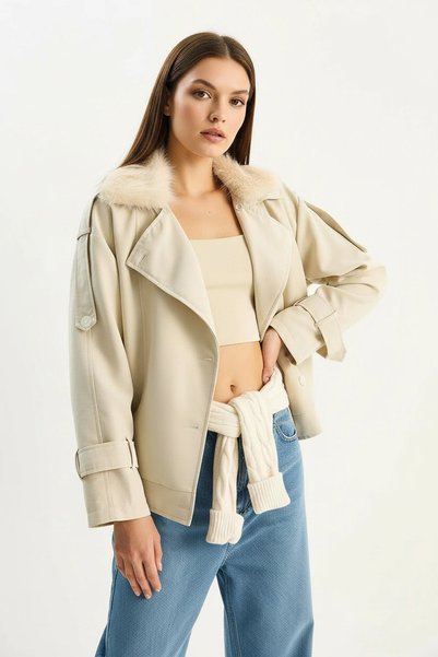 Çocux Kids Wear Kadın Beli Lastikli Cep Detaylı Çıkarılabilir Kürk Yaka Astarlı Kısa Trençkot Taş