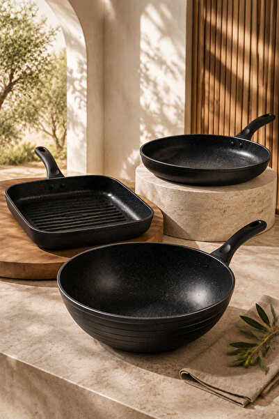Enza Blackstone 3-Piece Cast Iron Pan Set
