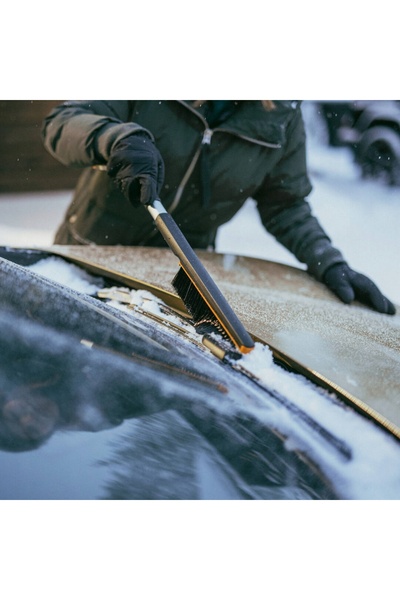 FiSKARS Perie și racletă auto pentru îndepărtarea gheții și a zăpezii de pe m...