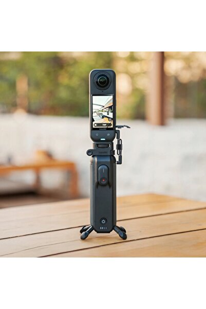Insta360 Mâner de putere FOMO |   Suport de încărcare cu telecomandă