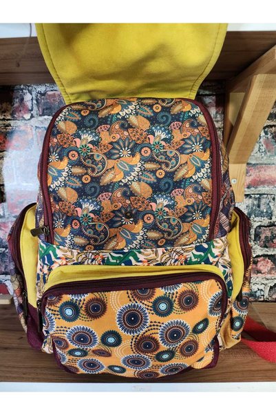 Street Bag حقيبة ظهر بتصميم الباتش وورك