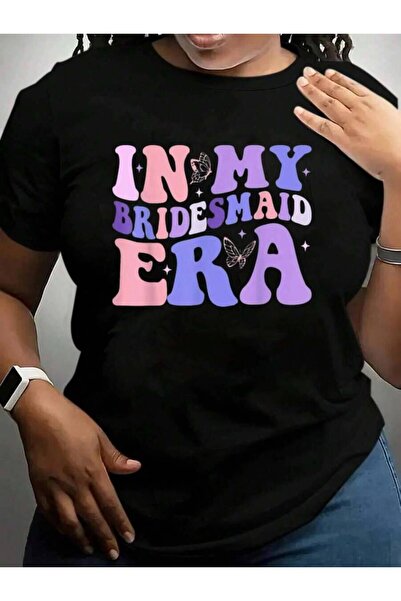 kai22 تي شيرت بطباعة جرافيكية باللون الأسود من Groovy In My Bridesmaid Era Ba...