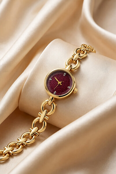 GANYMET Women's Steel Watch Gold Color Burgundy Dial Luxury Vintage Watch Cla...