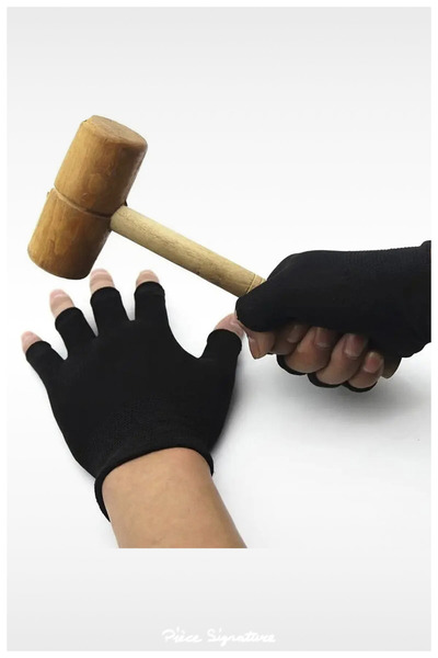 PIECE SIGNATURE High Quality Half Finger Gloves (For Women and Men)