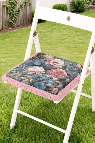 Realhomes Large Floral Pattern Fringed Zippered Chair Cushion - Vintage Garde...
