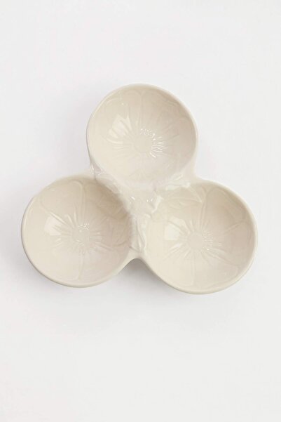 TRENDYOLMİLLA HOME 3-Compartment Flower Shaped Ceramic Presentation Plate Whi...