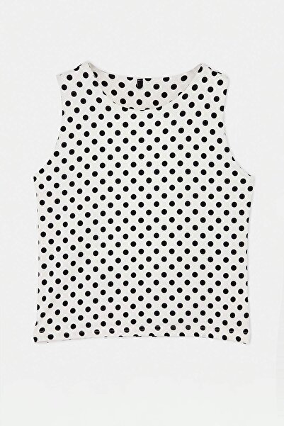 Trendyol Curve White Polka Dot Patterned Knitted Large Size Undershirt Tbbss2...