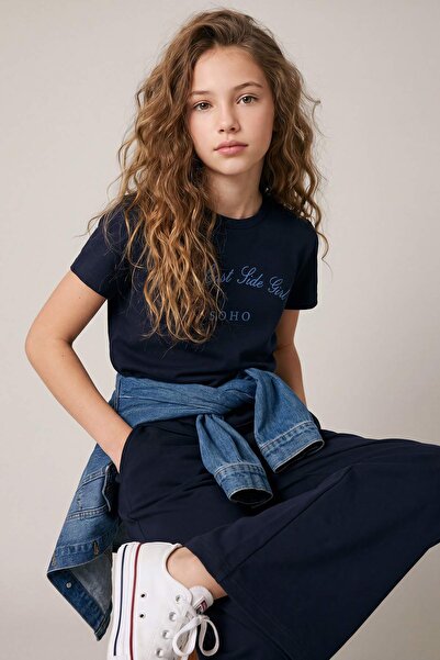 TRENDYOLKIDS Marineblaues, 100 % Baumwolle, gestricktes Slogan-Set für Mädche...