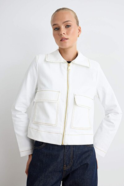 Trendyol Collection White Stitching Detailed Zippered Cotton Oversize Gabardi...