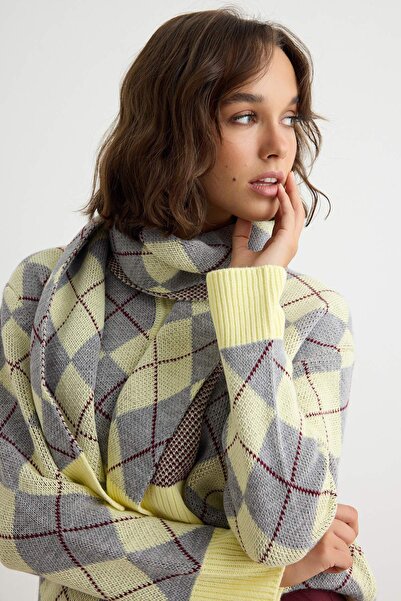 Trendyol Collection Yellow Plaid Patterned Shawl Knitwear Sweater Twoaw27Kz00197