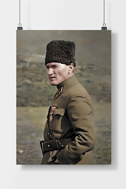 Luna Marissa Atatürk  Poster Çerçevesiz Duvar Posteri