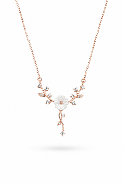 Lucente Jewellery Women's Necklace with Special Box - Magnolia Ivy Special De...