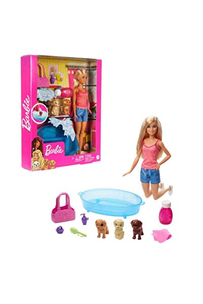 Barbie Bebek ve Aksesuarları 3 Yavru Köpekli Oyun Seti GDJ37