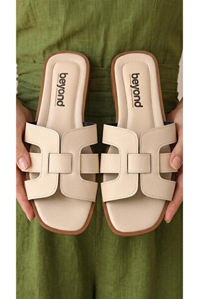 Beyond Women's Beige 3-Stripe Hrms Leather Slippers 1cm Byndst01
