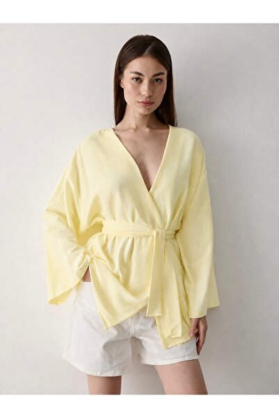 Laluvia Sarı Düğme Detaylı Kemerli Kimono - 005