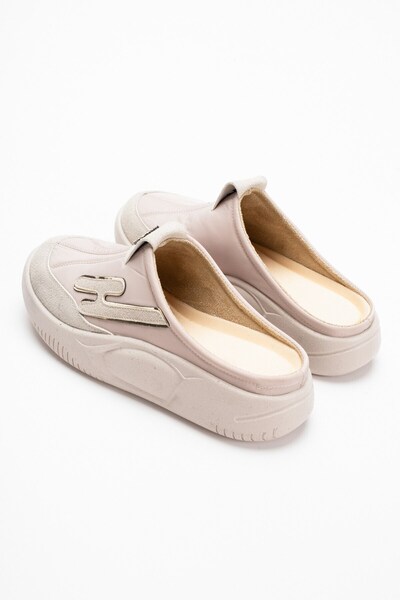 SEFERİ Women's Beige Orthopedic Sole Comfortable Closed-Front Slippers-Sabo Slippers-Hospital Slippers S1670