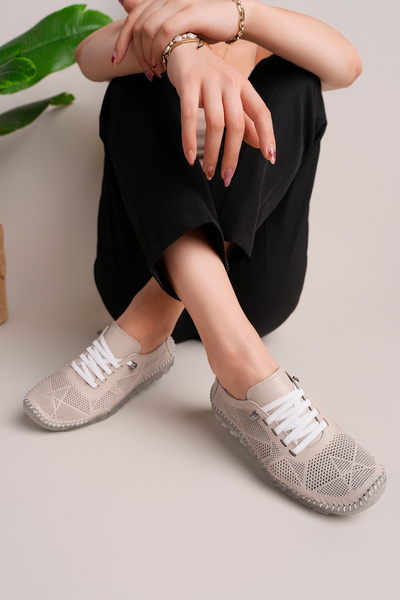 Ewen Tomm Genuine Leather Black Women's Sneaker – Breathable Lightweight Casu...