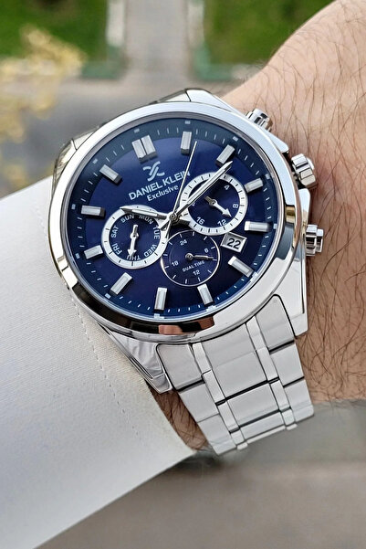 Daniel Klein Dial Navy Blue Band Silver Color 43 mm Inner Indicators Active M...