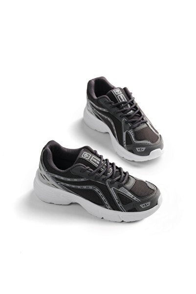 Tonny Black Women's Smoked Thermo Sole Comfortable Lace-Up Sneaker