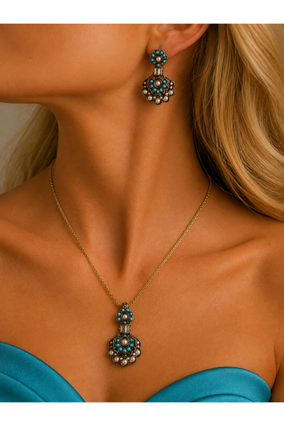 FUYA JEWELLERY Baget Taş Detaylı Elmas Montür Kolye, Küpe Set