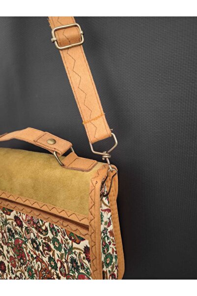 EliziBySevim Ethnic-Inspired Bohemian Chic: Patterned and Suede-Details Shoulder Bag