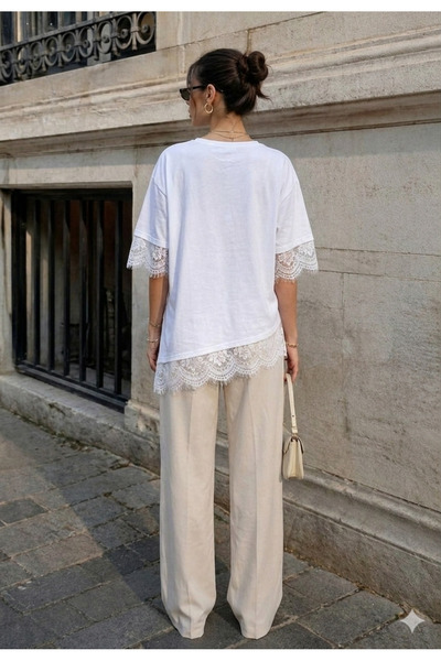 Butik Romantic Lace-Trimmed Wide-Fit Crew Neck T-Shirt