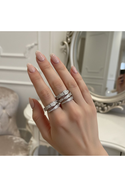 Gümüş Kaplama Taşlı Yılan Model Yüzük - İkonik Serpenti Tasarım Ayarlanabilir Yüzük