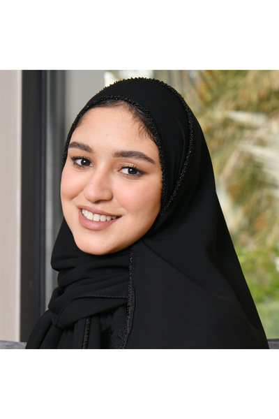 HAWRAA ABAYA طرحة حرير بشريط براق مزين بخرز اسود