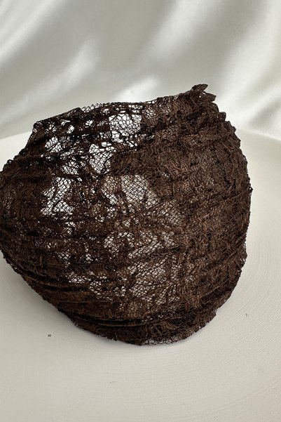 Modex Lace Tulle Flower Pattern Hairband-Shaped Crown (Width 11cm)