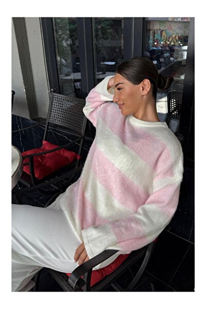 LC Waikiki Nevavm Pink Oval Collar Striped Knitwear Women's Sweater Mg2472