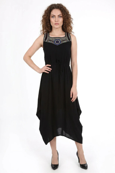 Efnaz style Women's Round Neck Belted Embroidered Viscose Black Dress