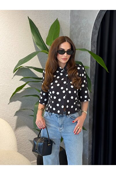 By Merve Darende ZR Model Kısa Kollu Crop Blazer Ceket