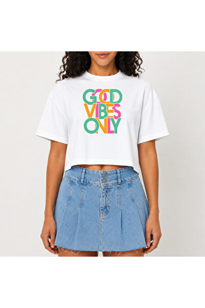 URBANTRENDSTORE Crop T-shirt με λευκό σχέδιο, άνετη εφαρμογή, ακατέργαστη κοπ...