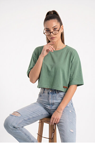 Women's Green Cotton Breathable Fabric Crew Neck Oversize Basic Crop T-shirt