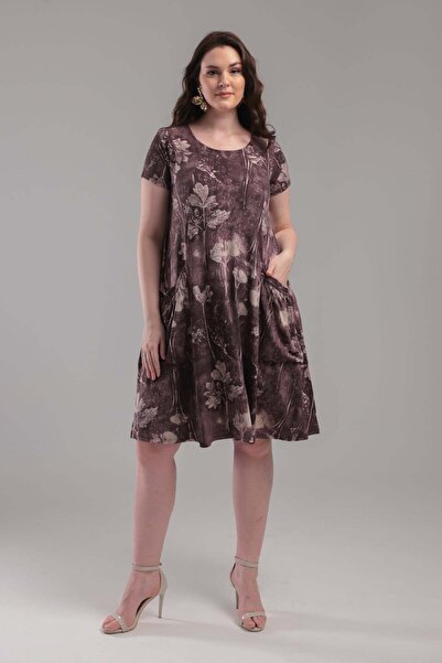 Madwilo Women's Coffee Beige Floral Patterned Loose Dress with Pockets, 42-54...