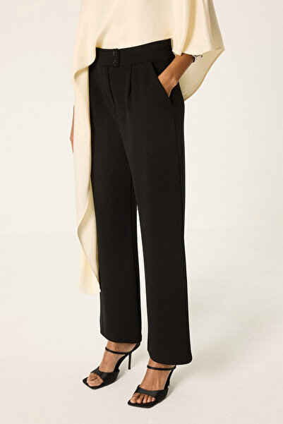Touché Privé Double Button Crepe Pants