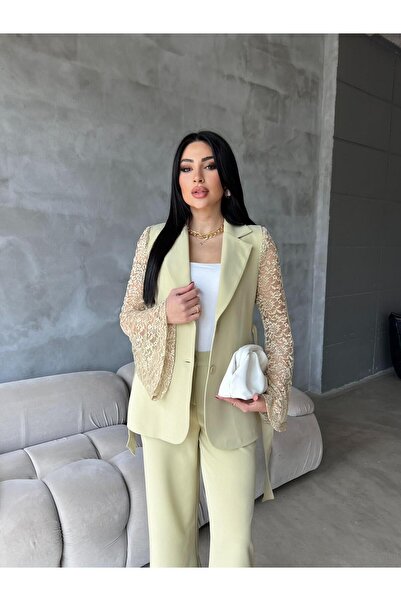 Göker Life Lace Sleeve Jacket Set