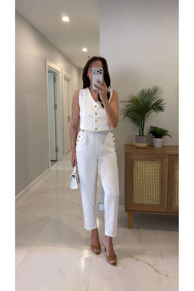 BİRCANÇİL Liod White Gold Button Detailed Vest and Trousers Set
