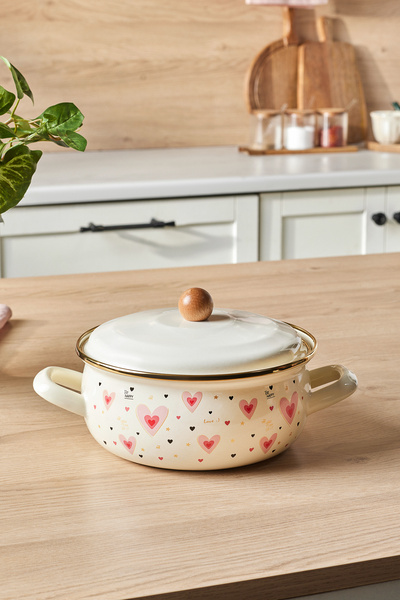 Karaca Heart Detailed Pink Love Enamel Pot 18 cm