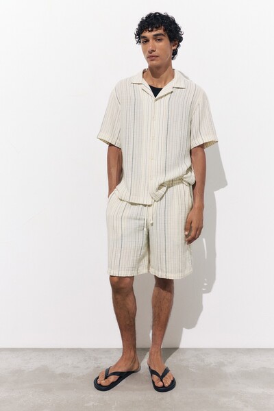 Pull & Bear Çizgili jogger bermuda