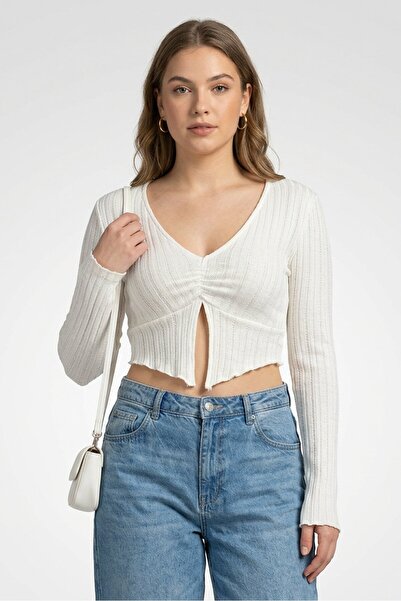 Don't Call Me Jennyfer Women V-Neck Long Sleeve Textured Crop Top, White