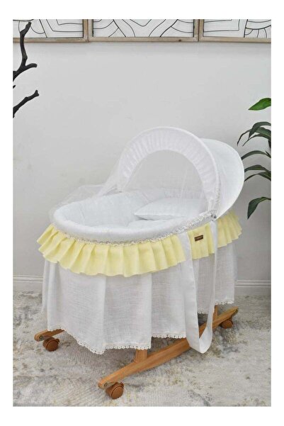 Fun Moment Moses Iron Basket with a Base for your Baby's Comfort and Safety