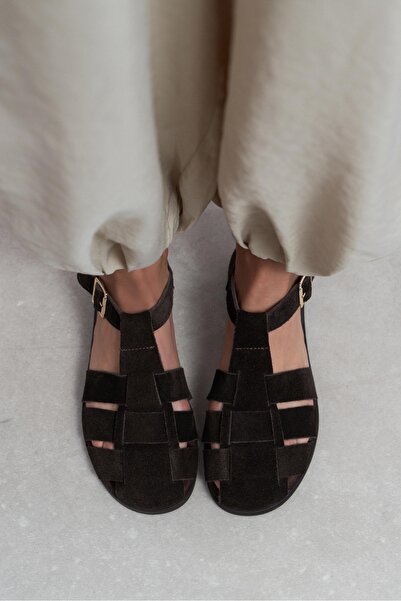 NİŞANTAŞI SHOES Marcel Kahve Süet Deri Toka Detay Düz Taban Kadın Sandalet