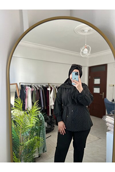 Butik Pelerin detaylı taşlı gömlek