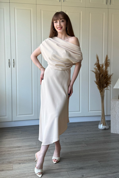 Dilay Gökoğlu Butik Asymmetrical Midi Dress with Draped Shoulders and Waistline