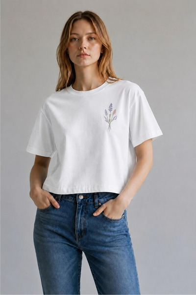 leathermood Tricou crop albastru pastel cu imprimeu „Bloom Quietly”