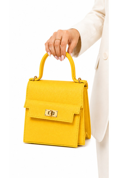 Bags Italia Women's handbag with handle and gold accessories