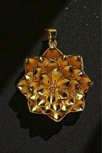 LUNEL Accessory 22 Ayar Altın Kaplama Lotus Çiçeği Madalyon Kolye Ucu 5 cm