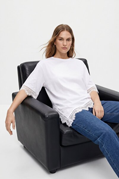 Rays Tricou alb cu gât crew, mânecă scurtă, dantelat, asimetric 05